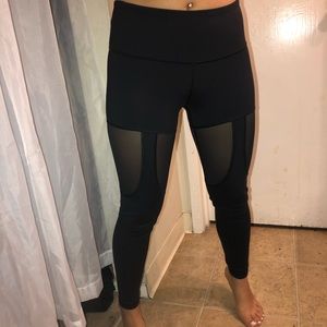 Victoria’s Secret Black Sport Leggings mesh